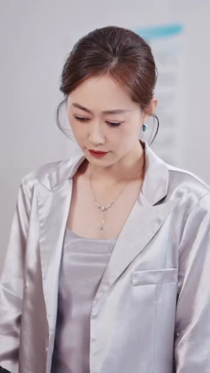 玄学小奶包全家靠我逆天改命（80集）下崽红果短剧免费看全集