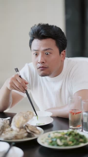 消失的股神（100集）百万短剧抢先看