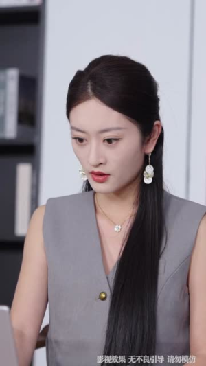 献祭后他踏着深渊归来（61集）热门短剧追到爽