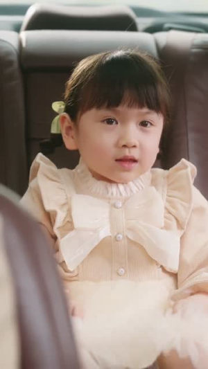 萌娃操盘手：爹地妈咪请贴贴（59集）高分短剧推荐值得一看